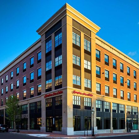 Hampton Inn & Suites Portsmouth Downtown Buitenkant foto