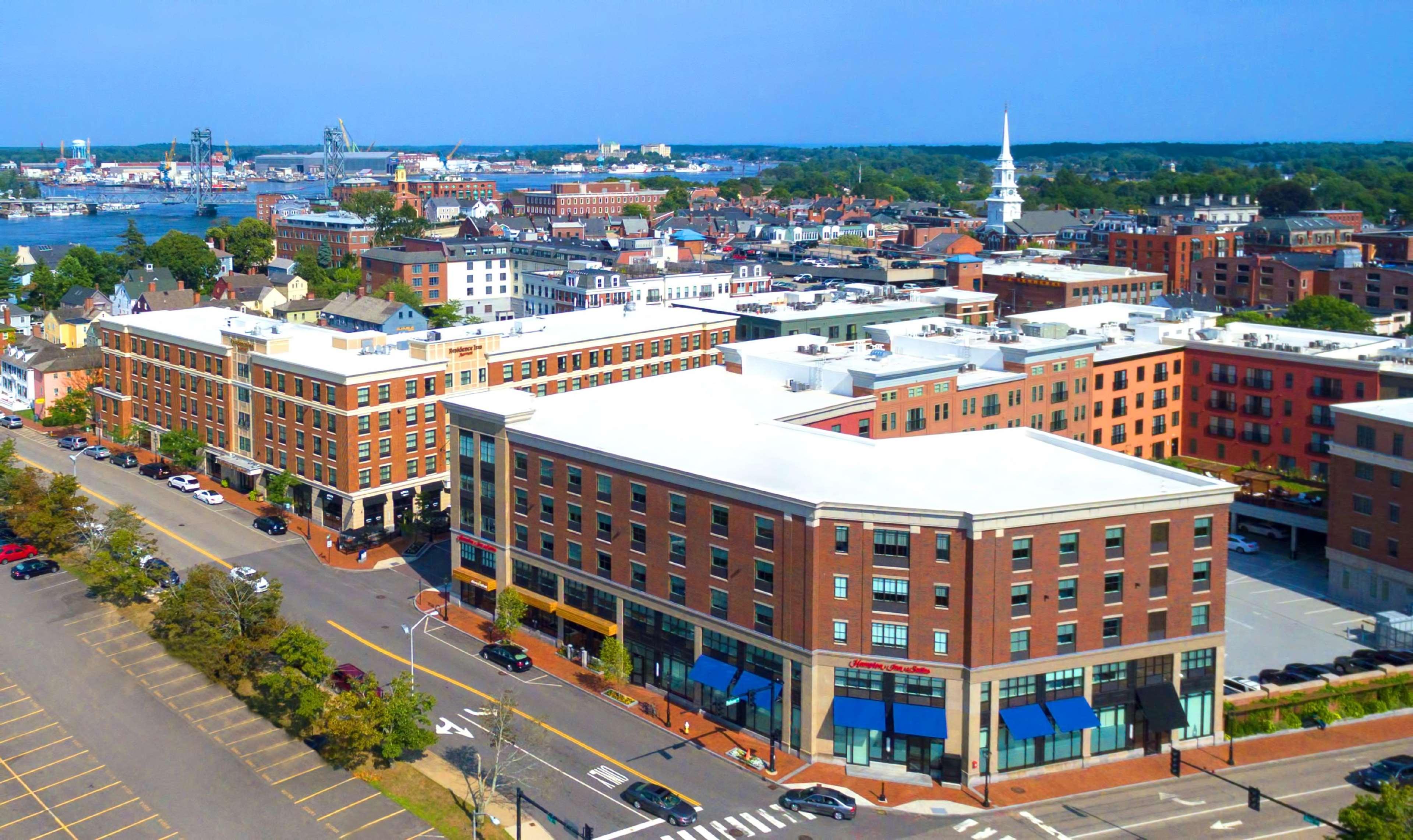 Hampton Inn & Suites Portsmouth Downtown Buitenkant foto