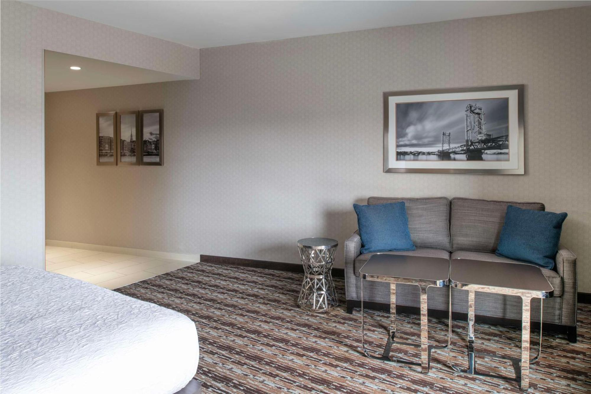 Hampton Inn & Suites Portsmouth Downtown Buitenkant foto