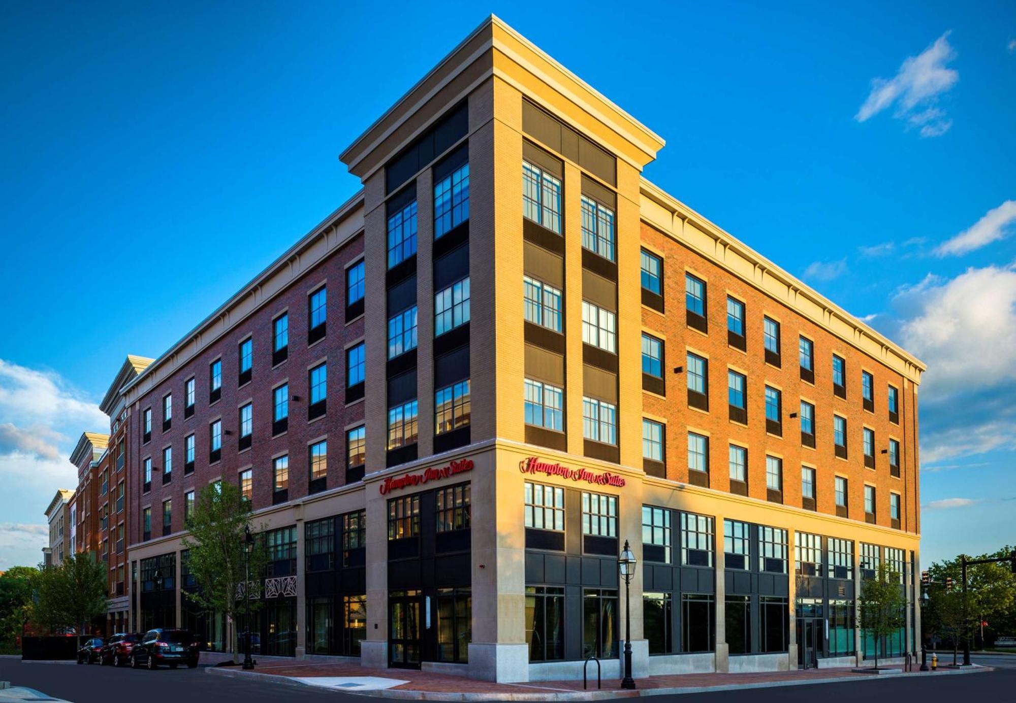 Hampton Inn & Suites Portsmouth Downtown Buitenkant foto